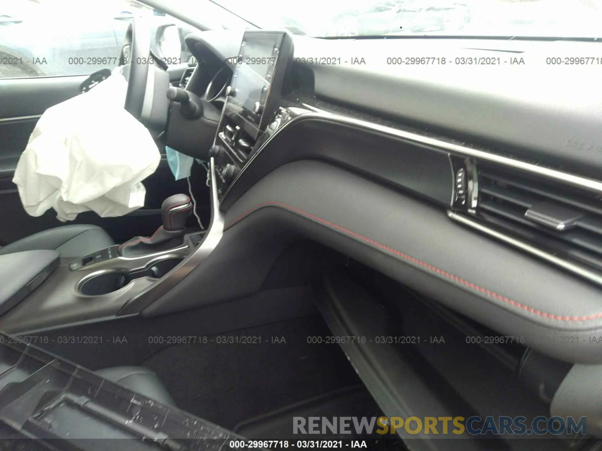 5 fotografías del automóvil dañado 4T1KZ1AK0MU049360 TOYOTA CAMRY 2021
