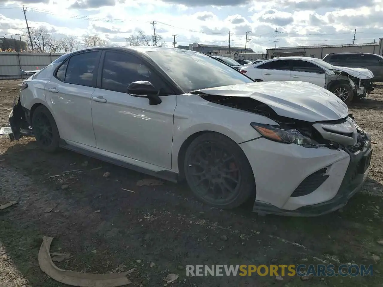 4 fotografías del automóvil dañado 4T1KZ1AK0MU056017 TOYOTA CAMRY 2021