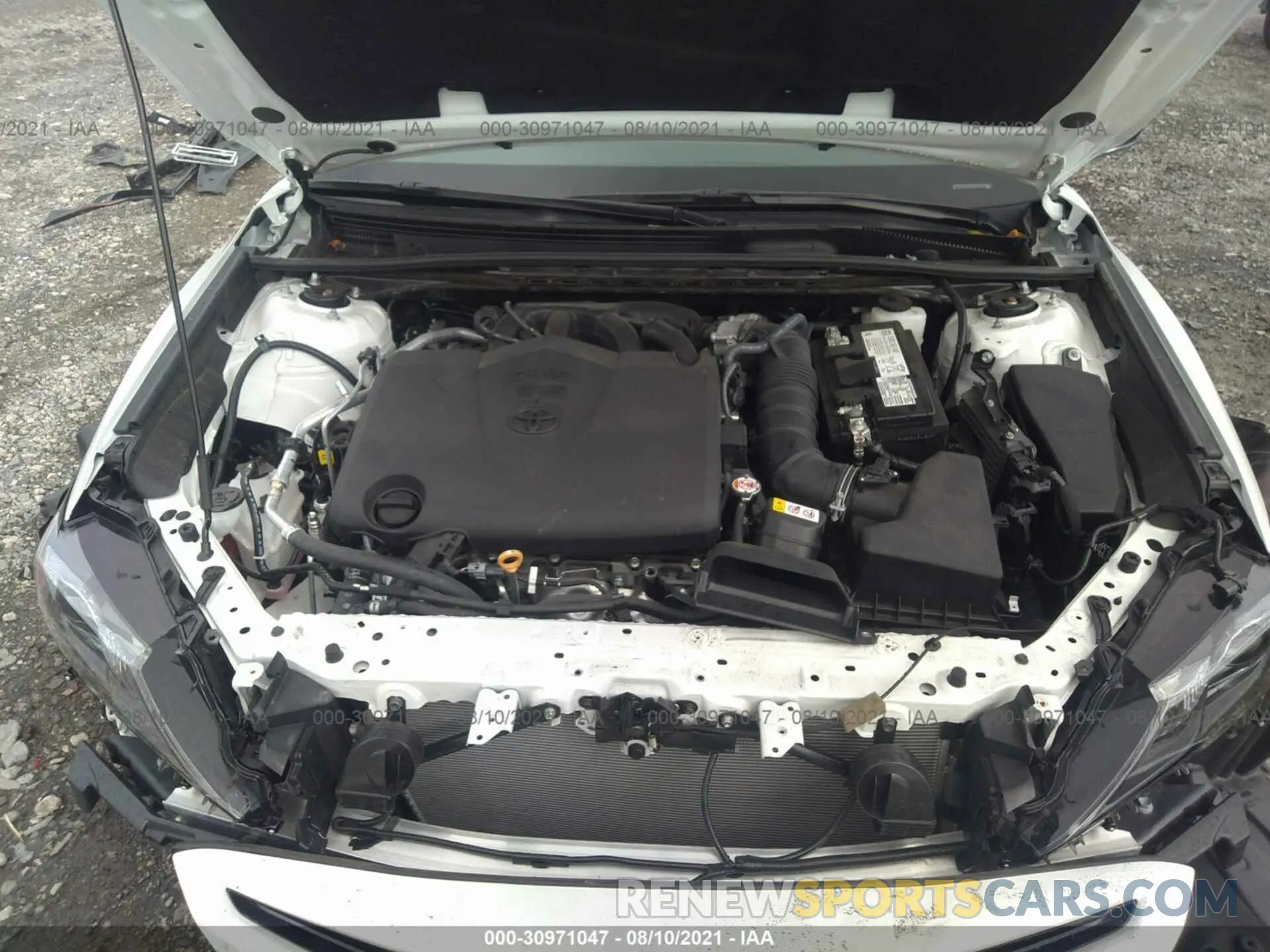 10 fotografías del automóvil dañado 4T1KZ1AK1MU047746 TOYOTA CAMRY 2021