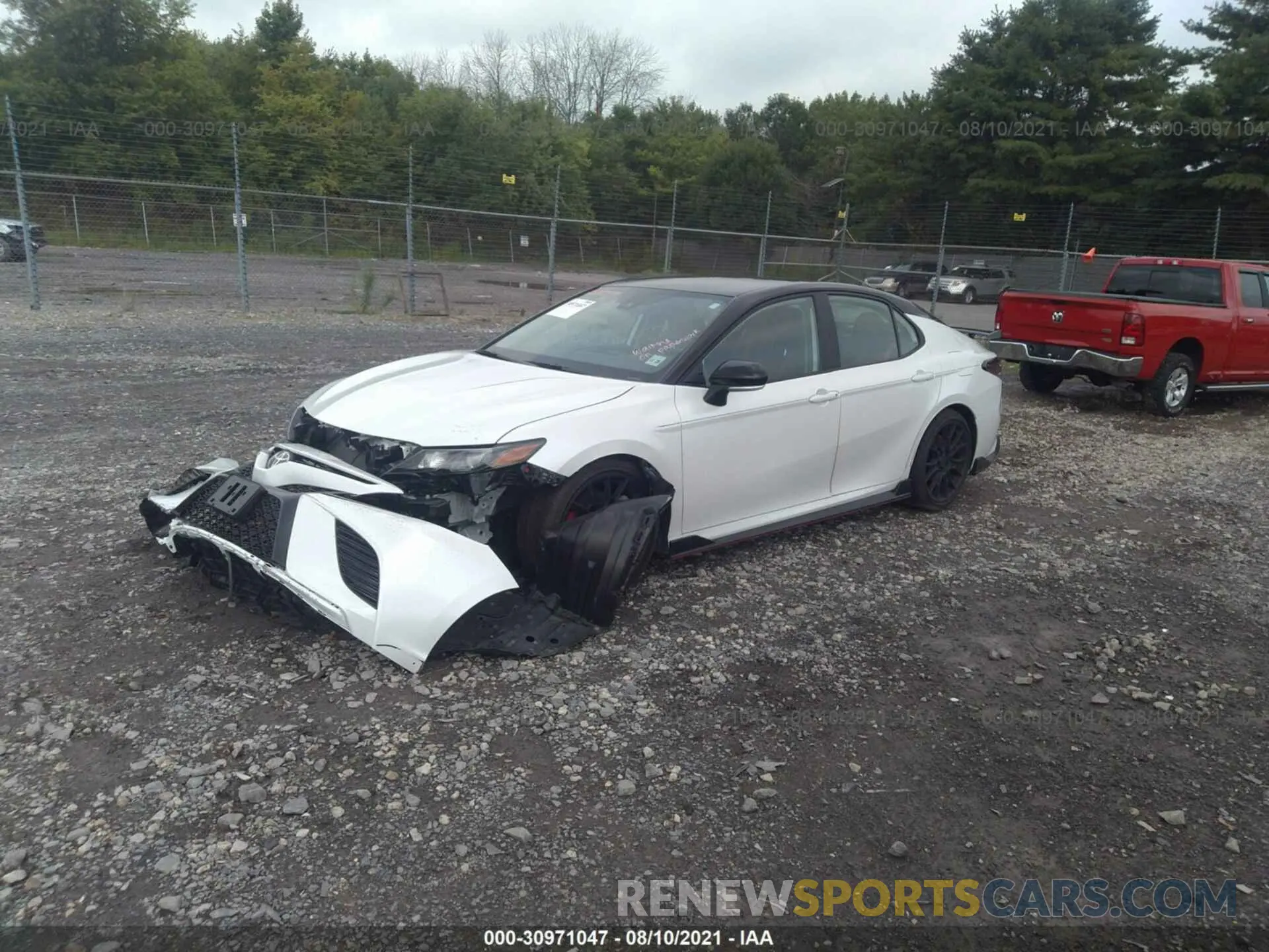 2 fotografías del automóvil dañado 4T1KZ1AK1MU047746 TOYOTA CAMRY 2021