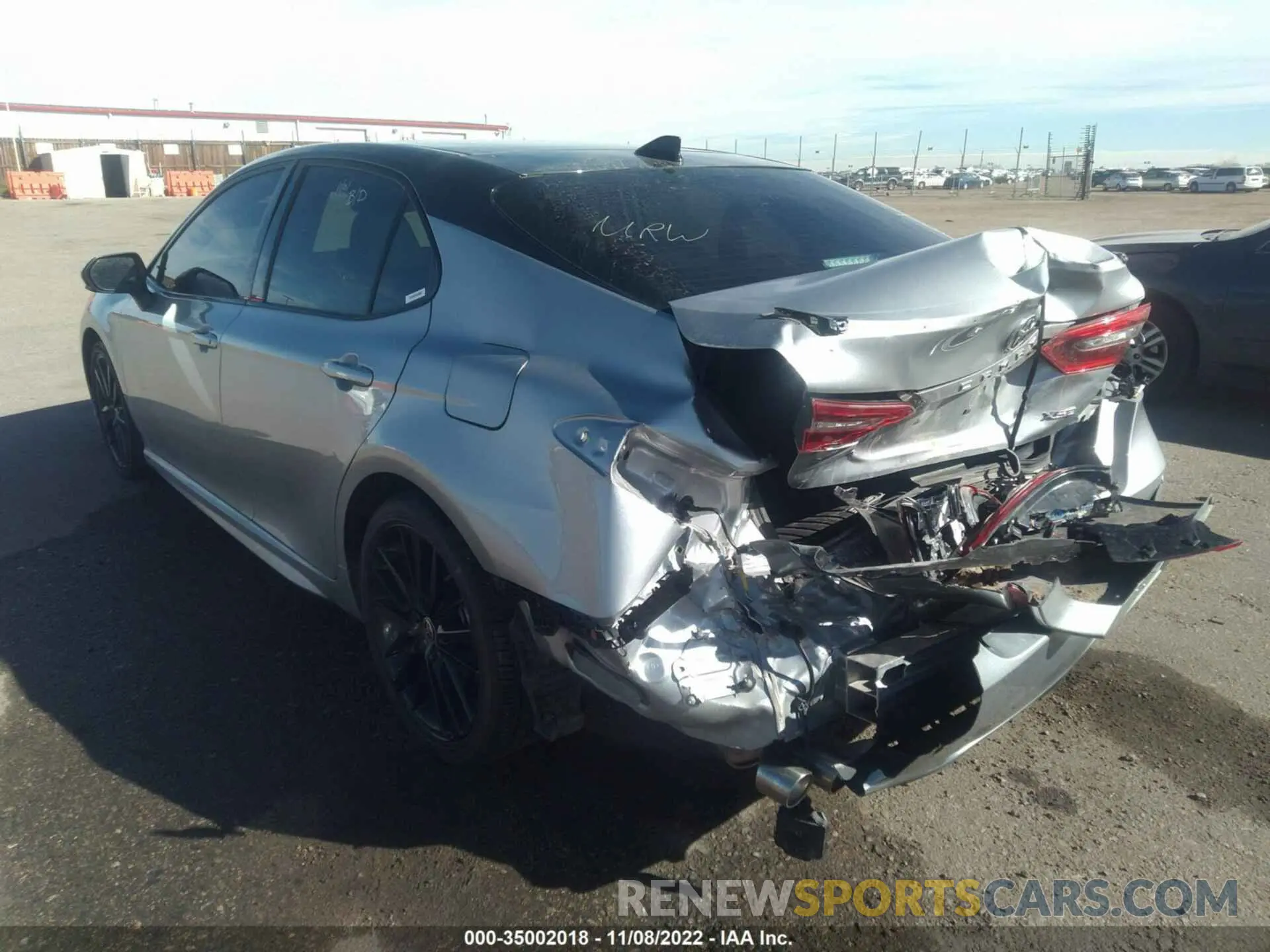 3 fotografías del automóvil dañado 4T1KZ1AK1MU049805 TOYOTA CAMRY 2021