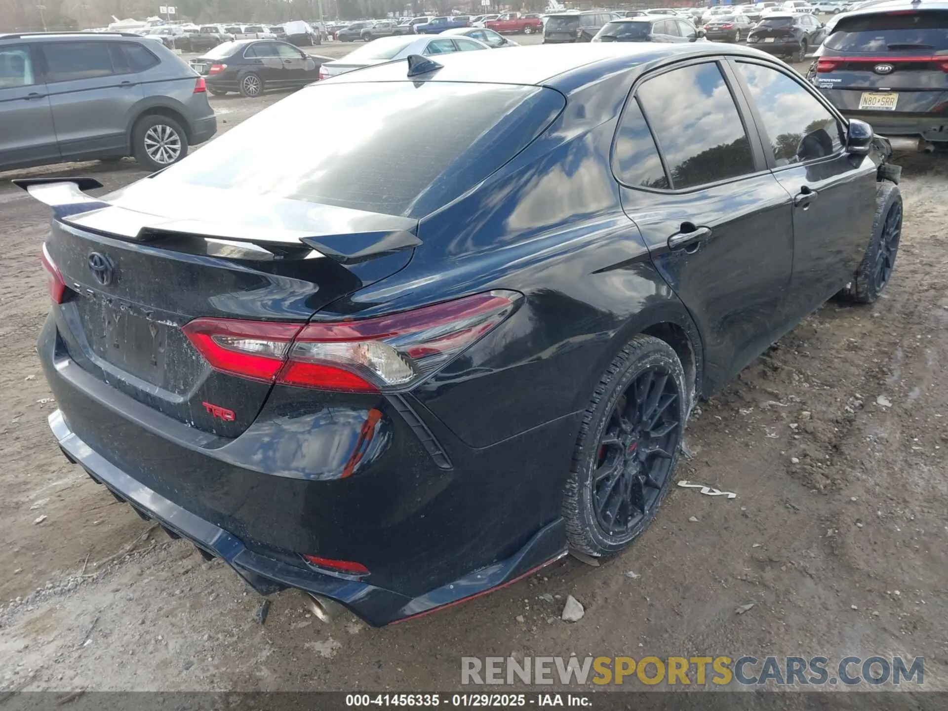 4 fotografías del automóvil dañado 4T1KZ1AK2MU052647 TOYOTA CAMRY 2021