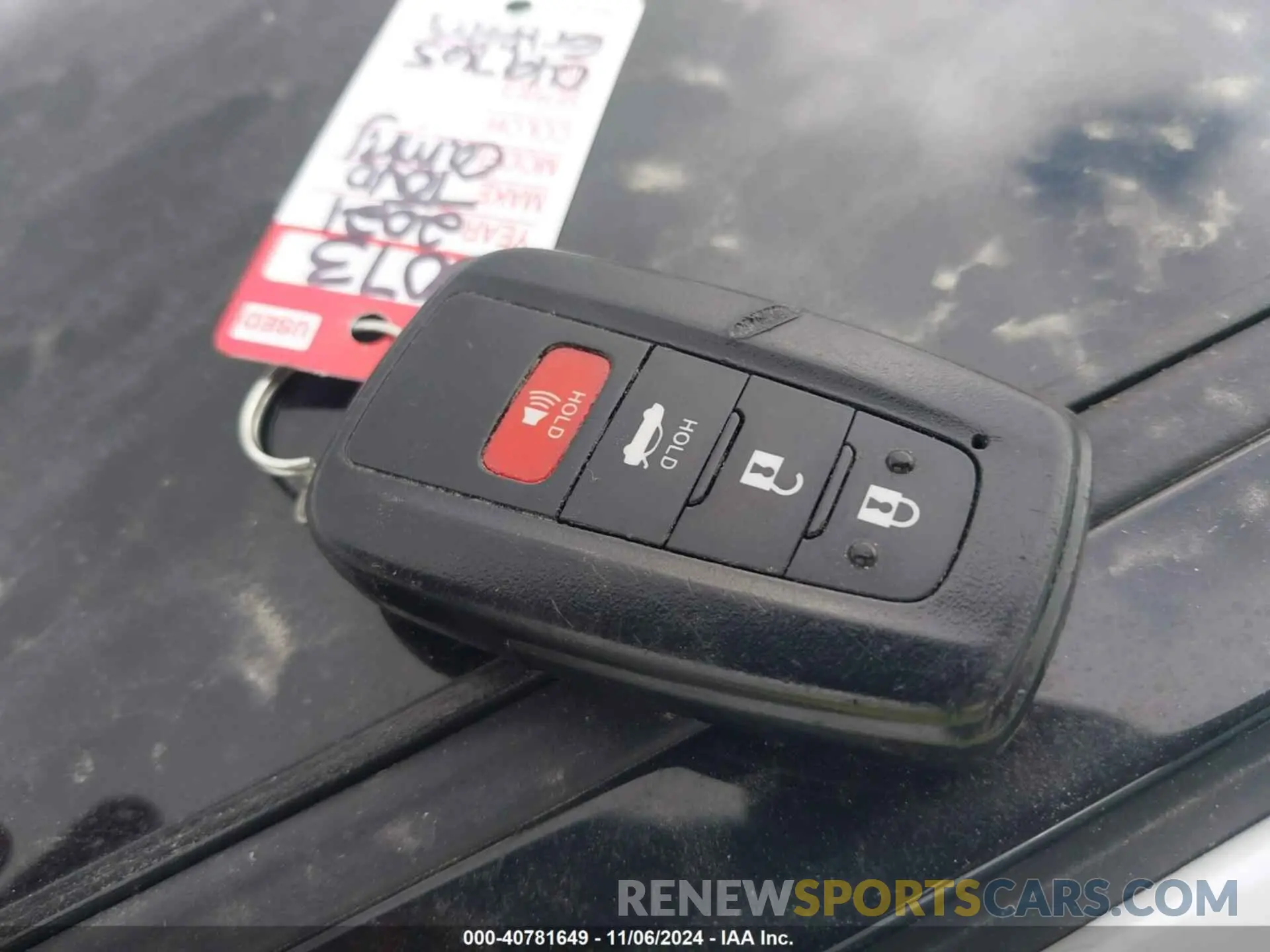 11 fotografías del automóvil dañado 4T1KZ1AK4MU049765 TOYOTA CAMRY 2021