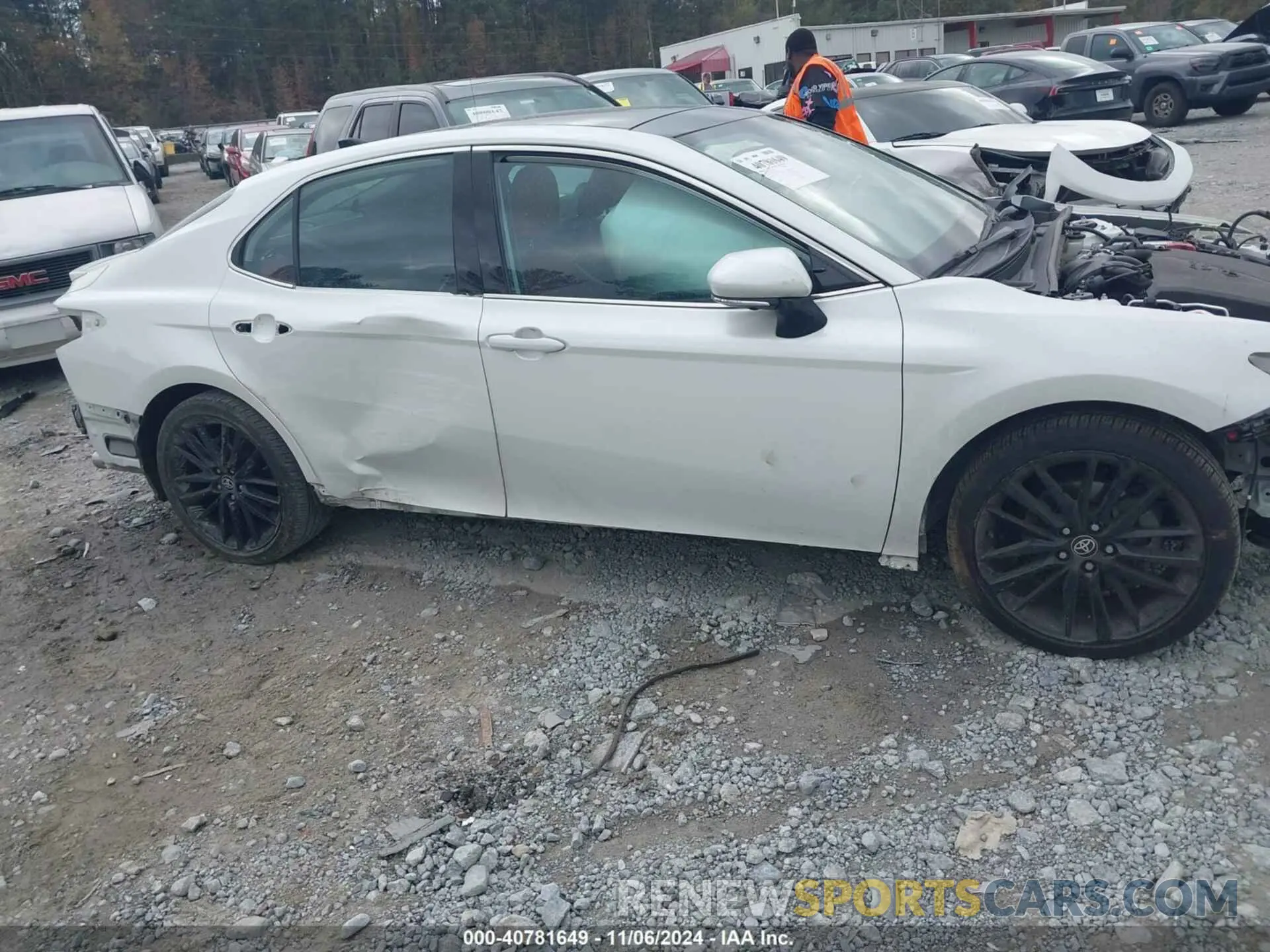 14 fotografías del automóvil dañado 4T1KZ1AK4MU049765 TOYOTA CAMRY 2021