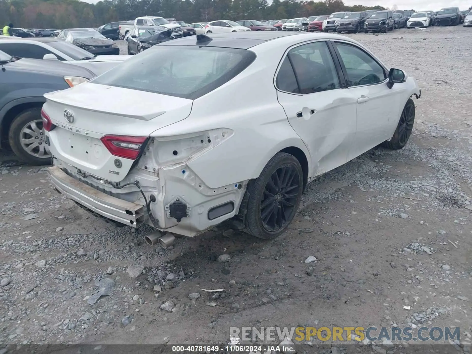 4 fotografías del automóvil dañado 4T1KZ1AK4MU049765 TOYOTA CAMRY 2021