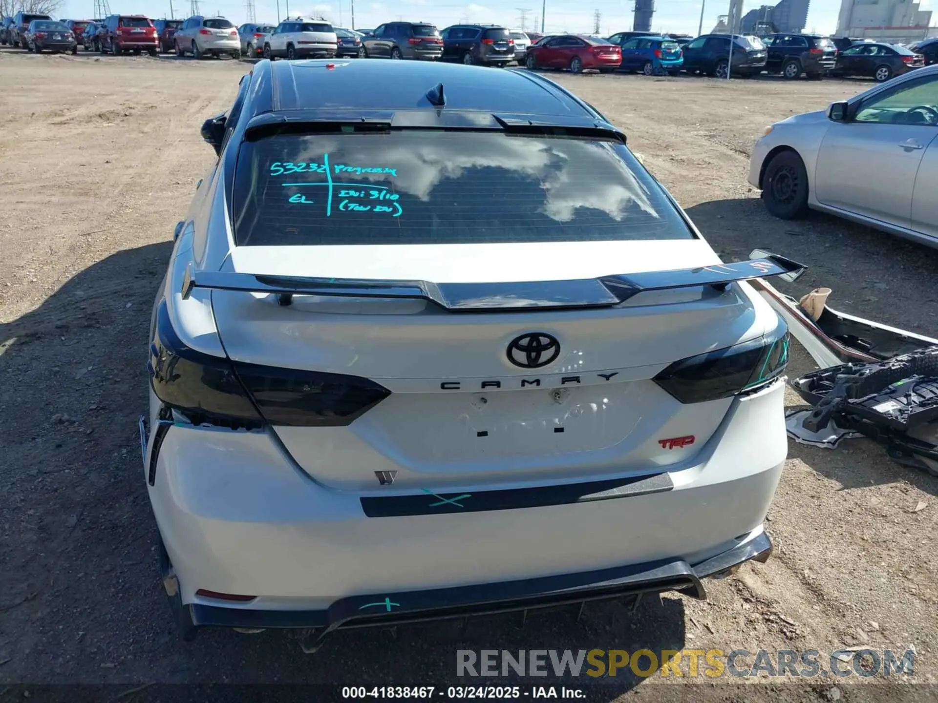 18 fotografías del automóvil dañado 4T1KZ1AK4MU055498 TOYOTA CAMRY 2021