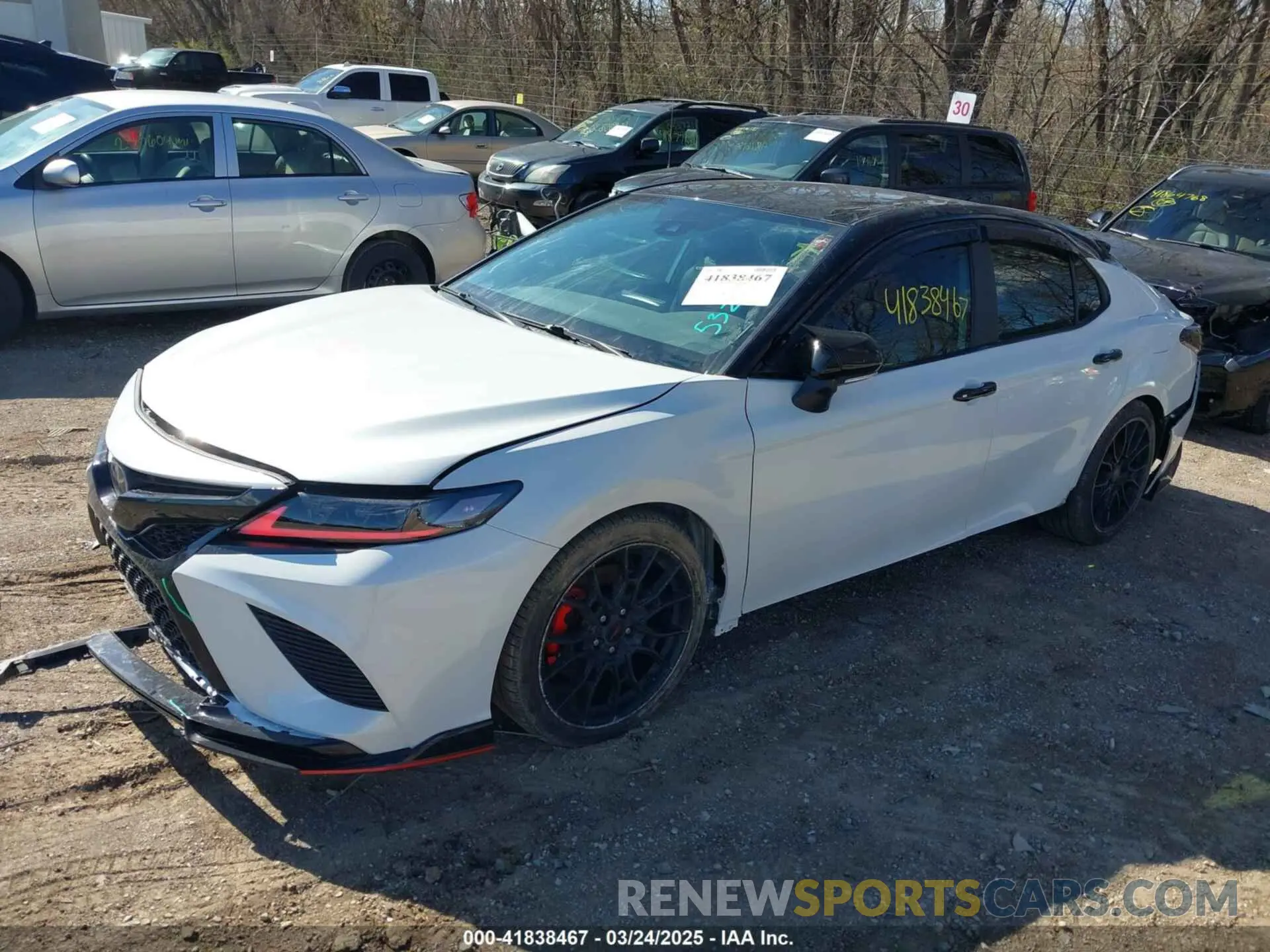 2 fotografías del automóvil dañado 4T1KZ1AK4MU055498 TOYOTA CAMRY 2021