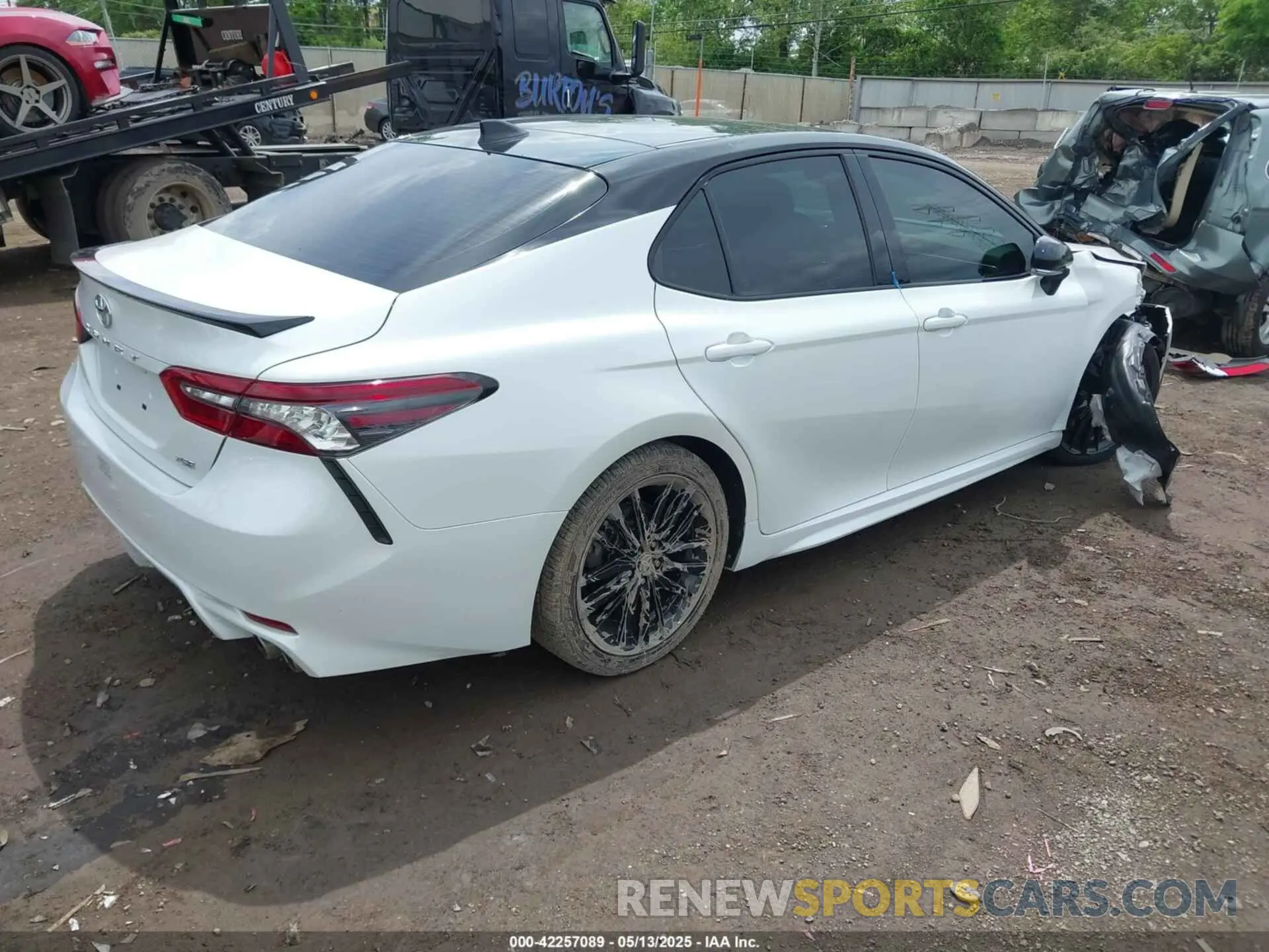 4 fotografías del automóvil dañado 4T1KZ1AK5MU052058 TOYOTA CAMRY 2021