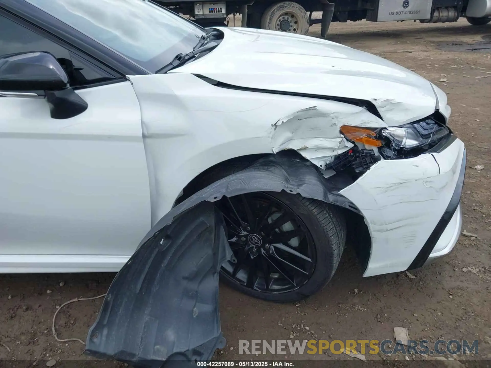 6 fotografías del automóvil dañado 4T1KZ1AK5MU052058 TOYOTA CAMRY 2021