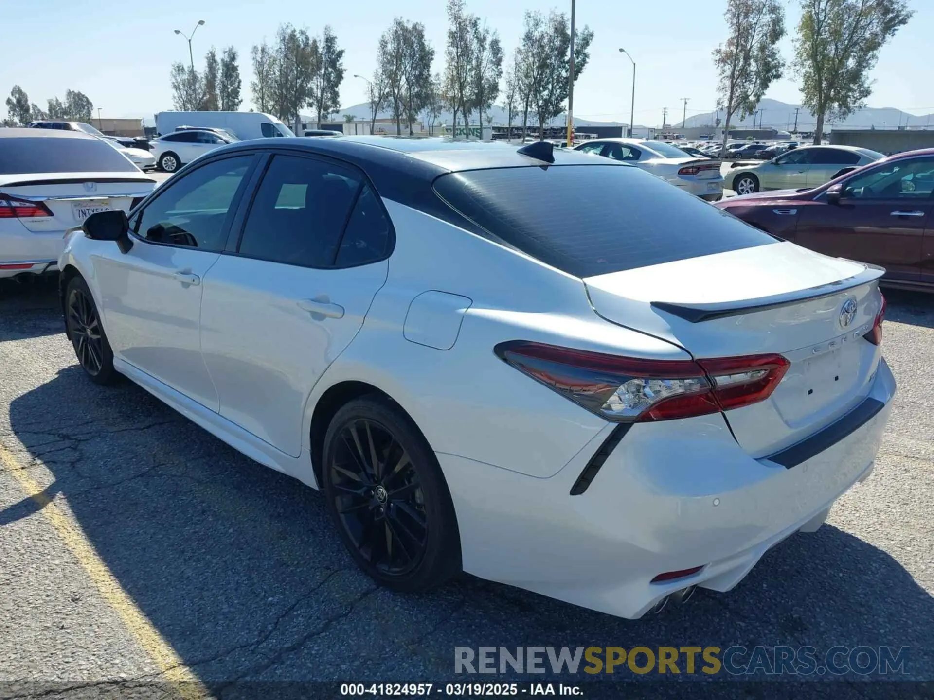3 fotografías del automóvil dañado 4T1KZ1AK7MU055026 TOYOTA CAMRY 2021