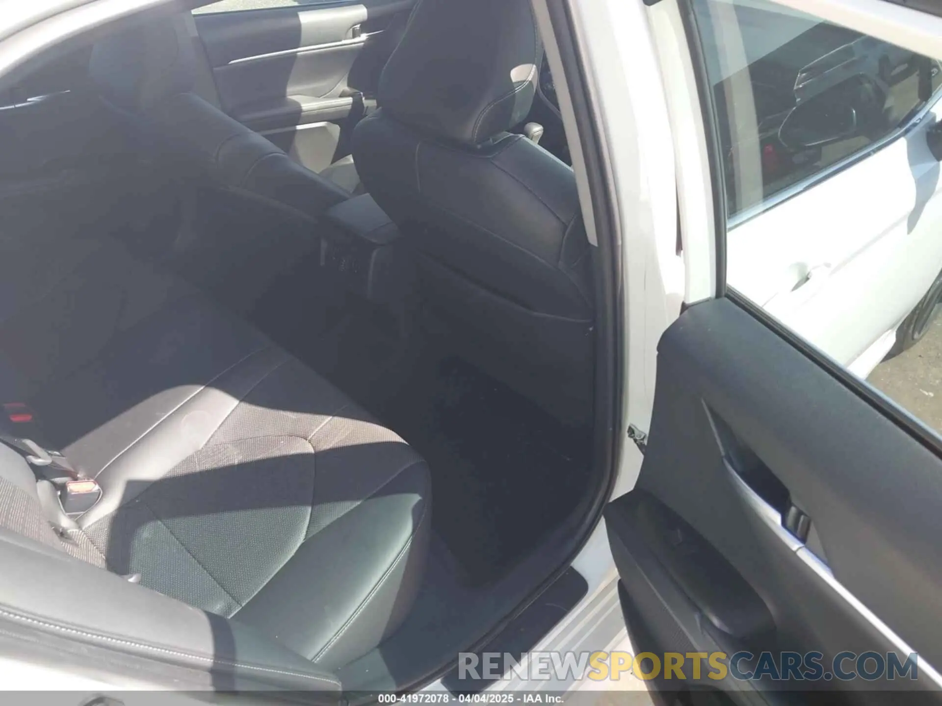 8 fotografías del automóvil dañado 4T1KZ1AK7MU059013 TOYOTA CAMRY 2021