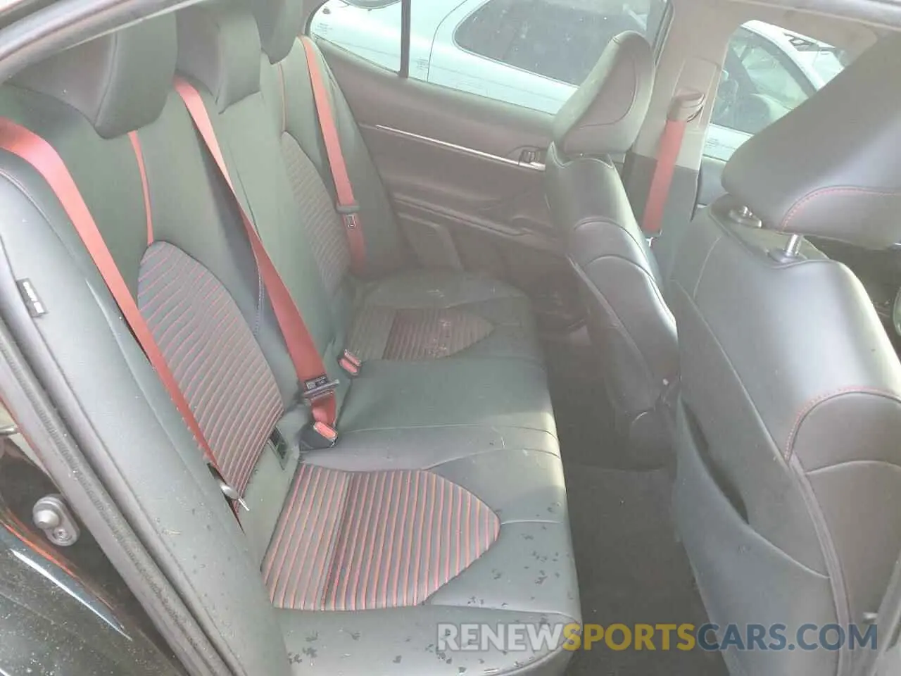 10 fotografías del automóvil dañado 4T1KZ1AK8MU050272 TOYOTA CAMRY 2021