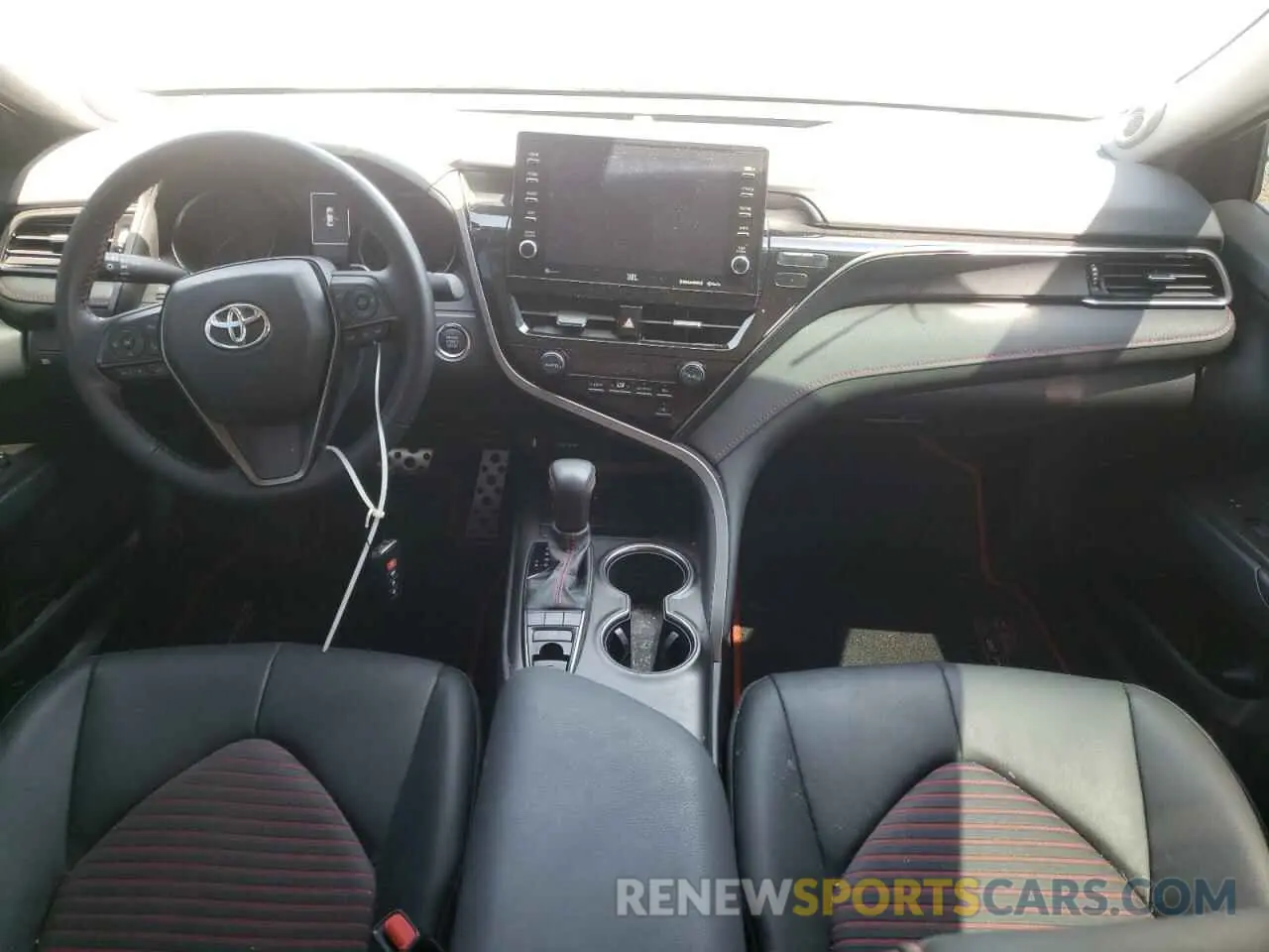 9 fotografías del automóvil dañado 4T1KZ1AK8MU052863 TOYOTA CAMRY 2021
