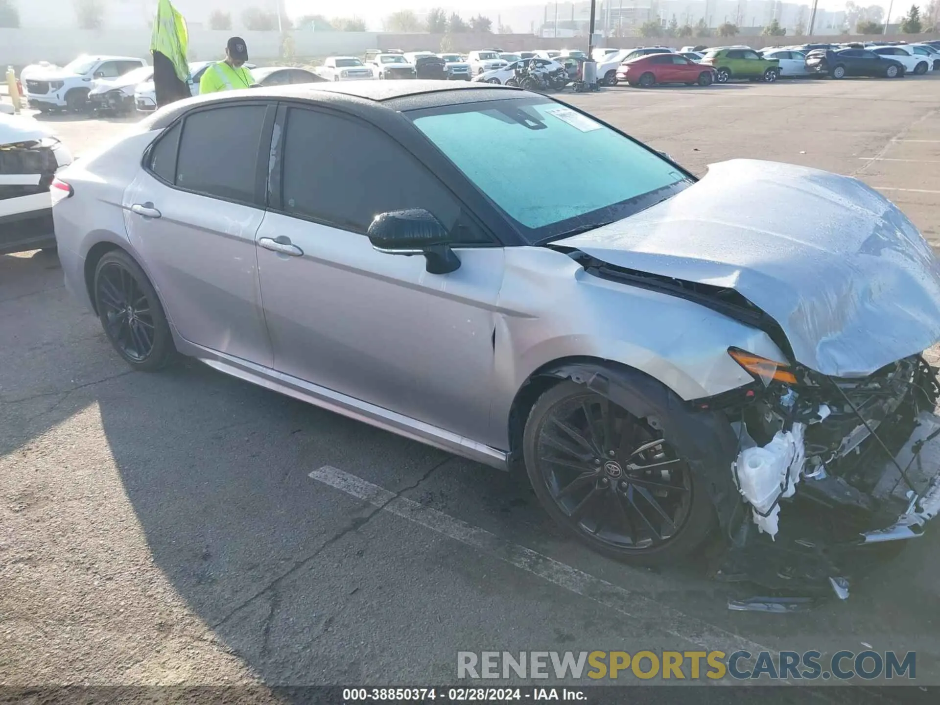 14 fotografías del automóvil dañado 4T1KZ1AK8MU058680 TOYOTA CAMRY 2021