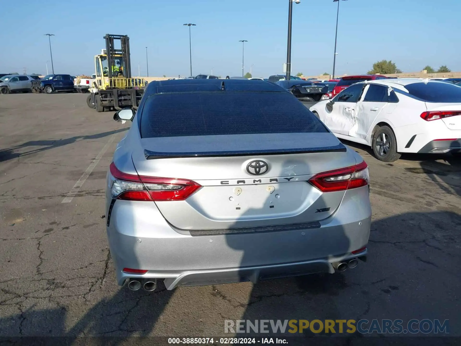 17 fotografías del automóvil dañado 4T1KZ1AK8MU058680 TOYOTA CAMRY 2021