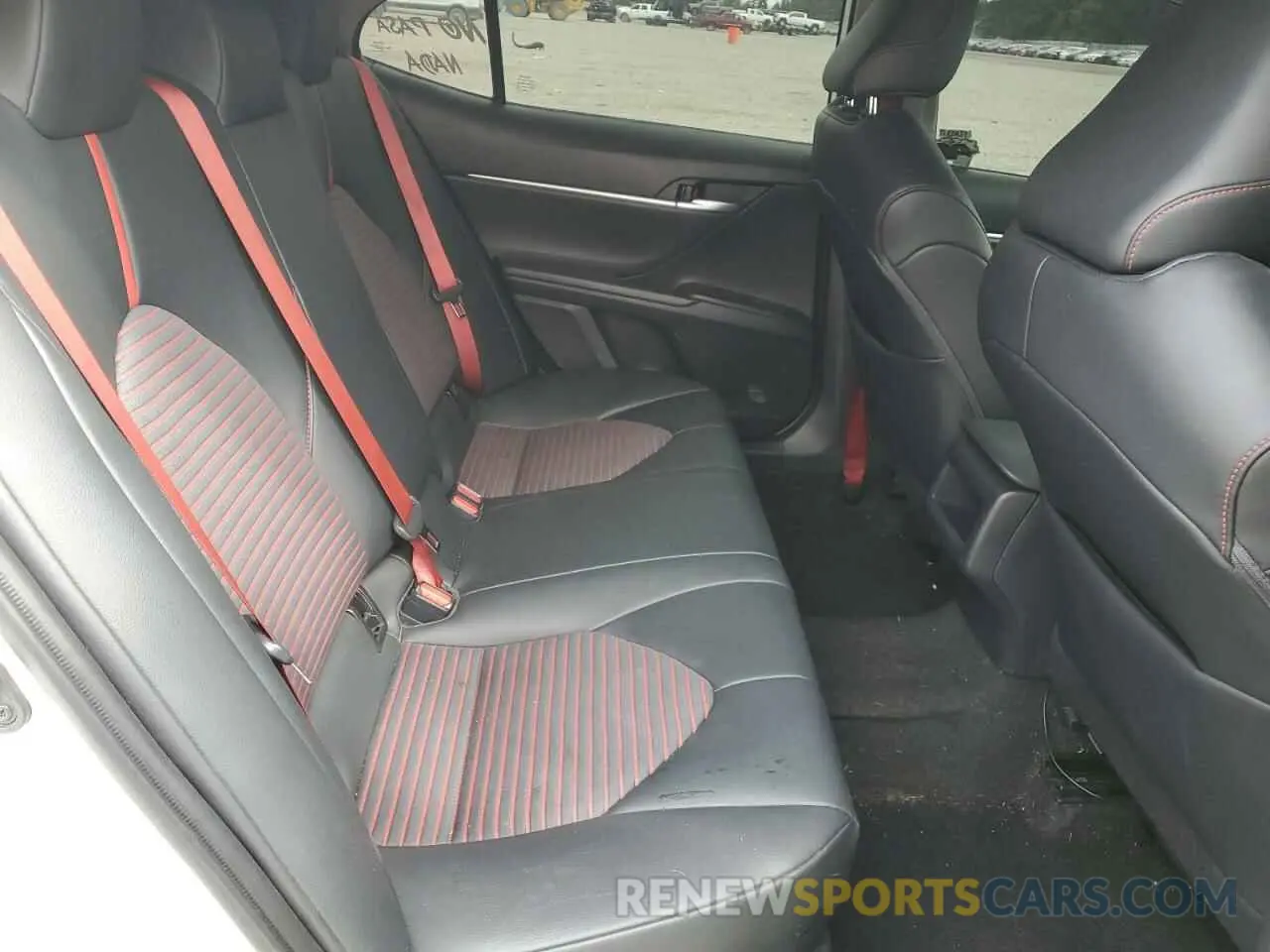 10 fotografías del automóvil dañado 4T1KZ1AKXMU051987 TOYOTA CAMRY 2021