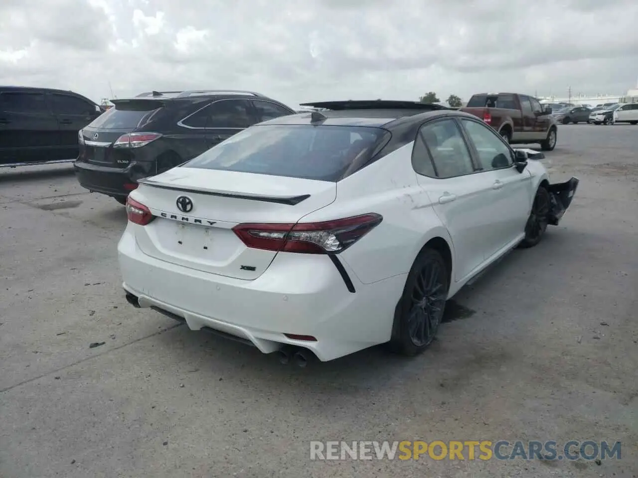 4 fotografías del automóvil dañado 4T1KZ1AKXMU054422 TOYOTA CAMRY 2021