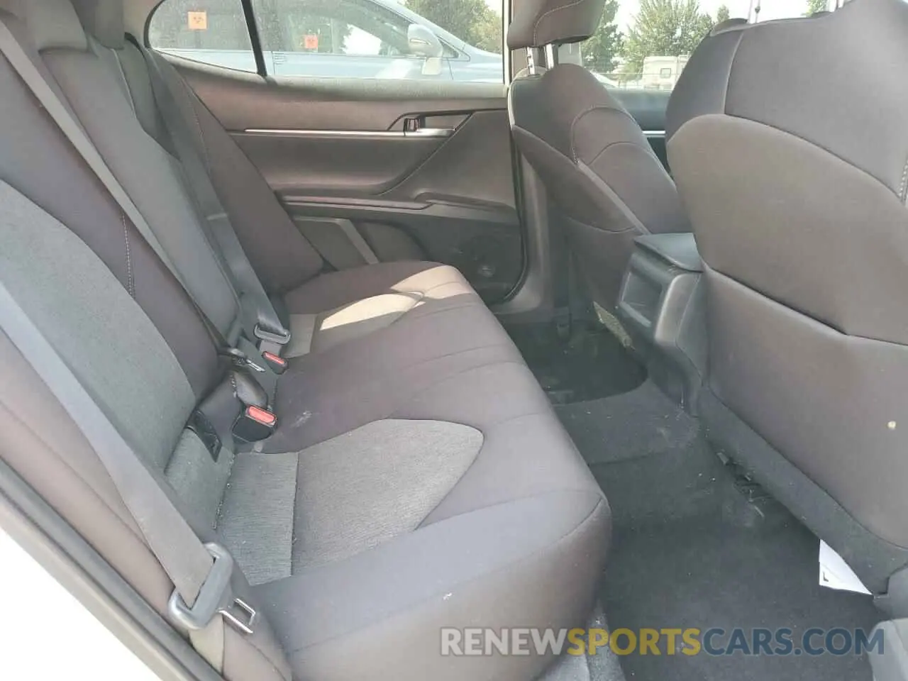 10 fotografías del automóvil dañado 4T1R11AK1MU430589 TOYOTA CAMRY 2021