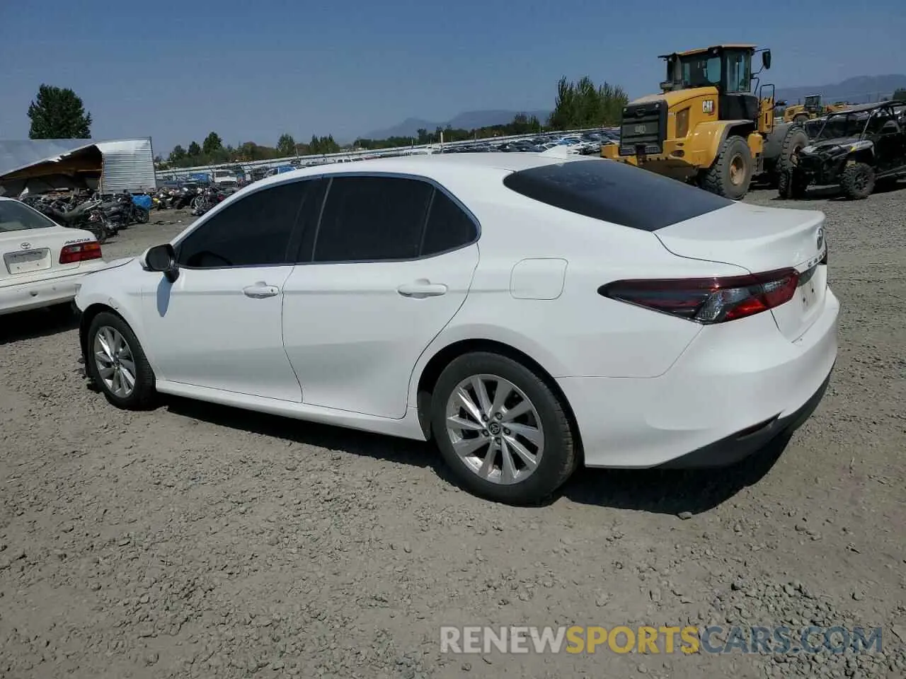 2 fotografías del automóvil dañado 4T1R11AK1MU430589 TOYOTA CAMRY 2021