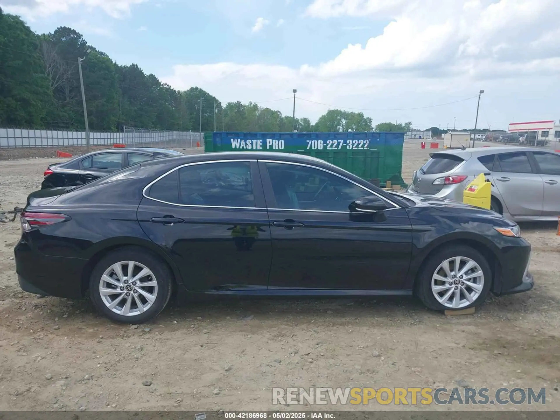 12 fotografías del automóvil dañado 4T1R11AK2MU489747 TOYOTA CAMRY 2021