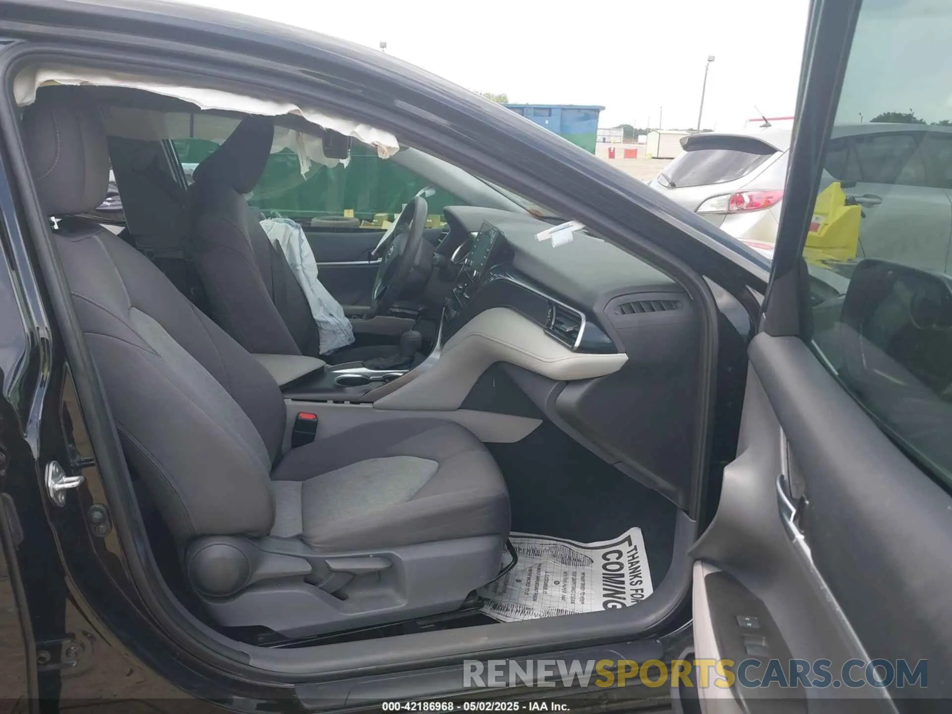 5 fotografías del automóvil dañado 4T1R11AK2MU489747 TOYOTA CAMRY 2021