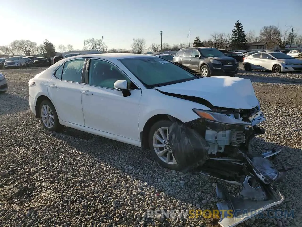 4 fotografías del automóvil dañado 4T1R11AK2MU532337 TOYOTA CAMRY 2021