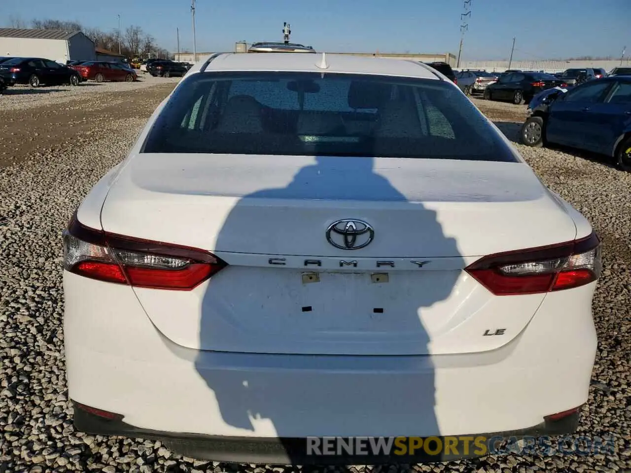 6 fotografías del automóvil dañado 4T1R11AK2MU532337 TOYOTA CAMRY 2021