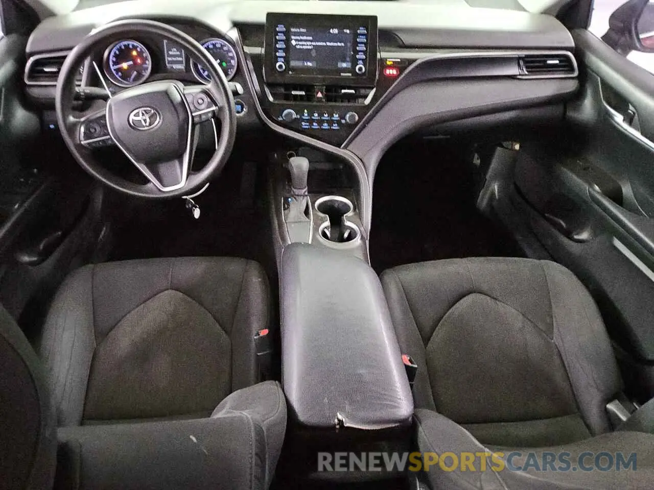 8 fotografías del automóvil dañado 4T1R11AK3MU478403 TOYOTA CAMRY 2021
