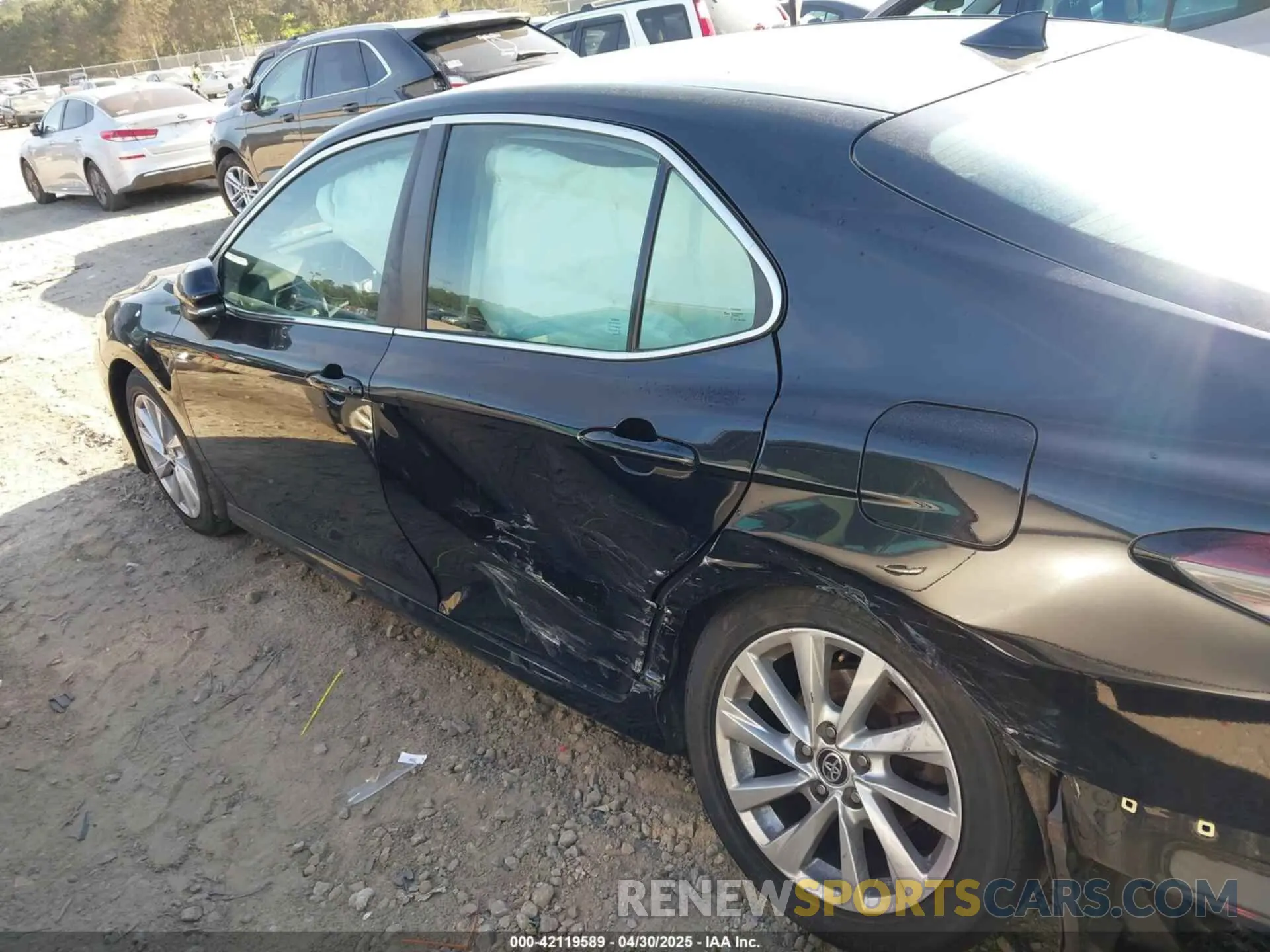 14 fotografías del automóvil dañado 4T1R11AK3MU549714 TOYOTA CAMRY 2021