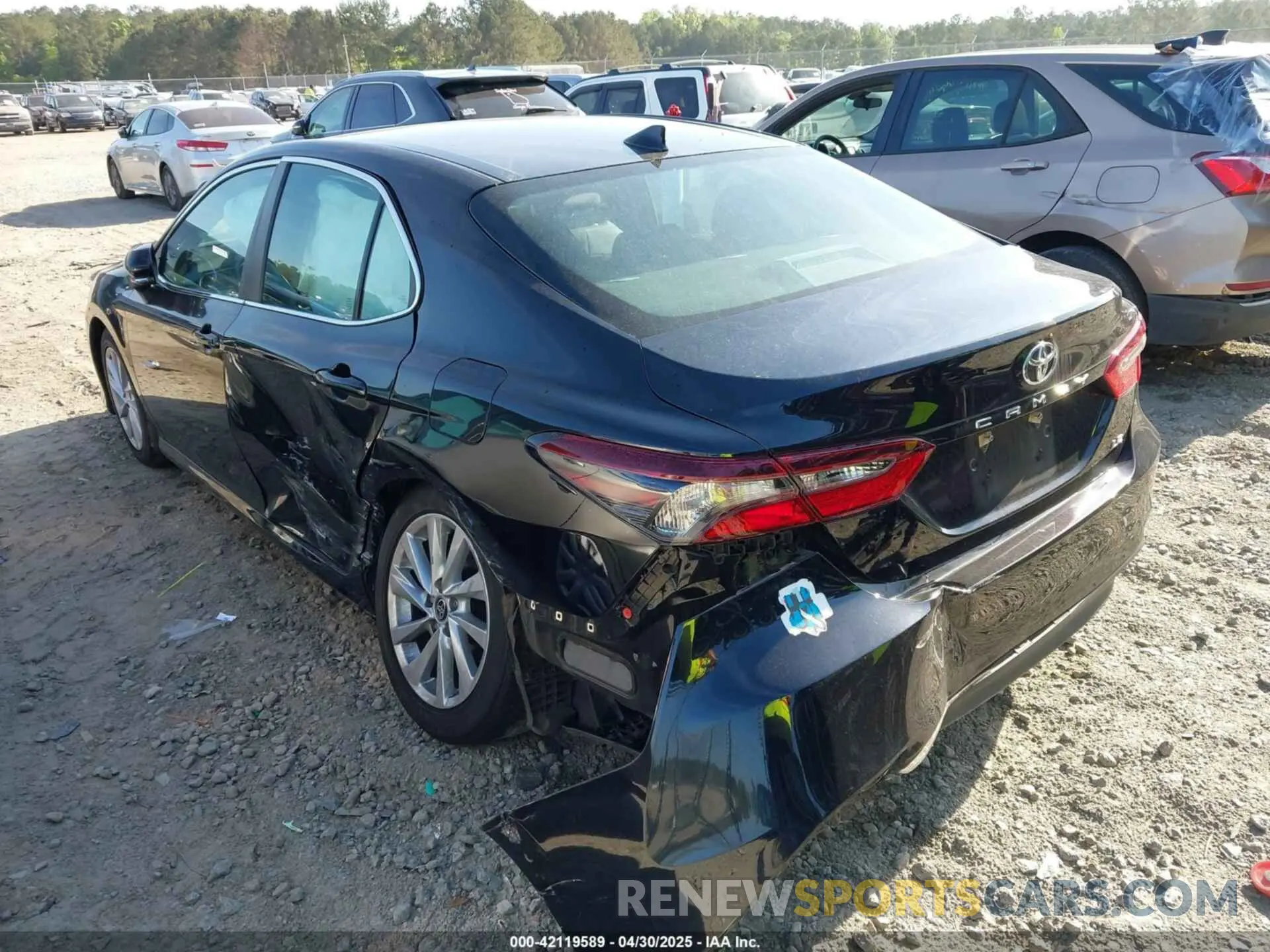 3 fotografías del automóvil dañado 4T1R11AK3MU549714 TOYOTA CAMRY 2021