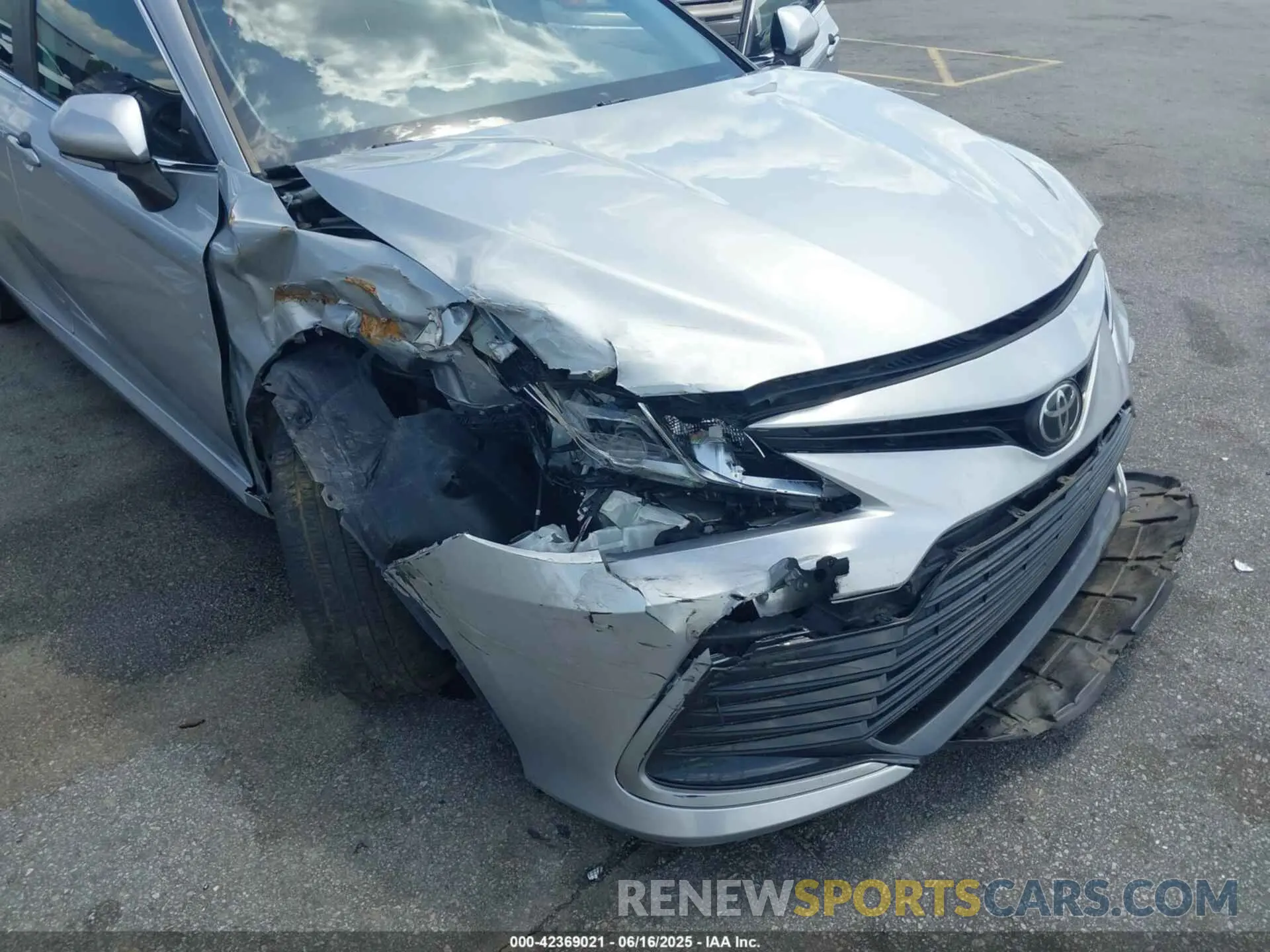 6 fotografías del automóvil dañado 4T1R11AK5MU433866 TOYOTA CAMRY 2021