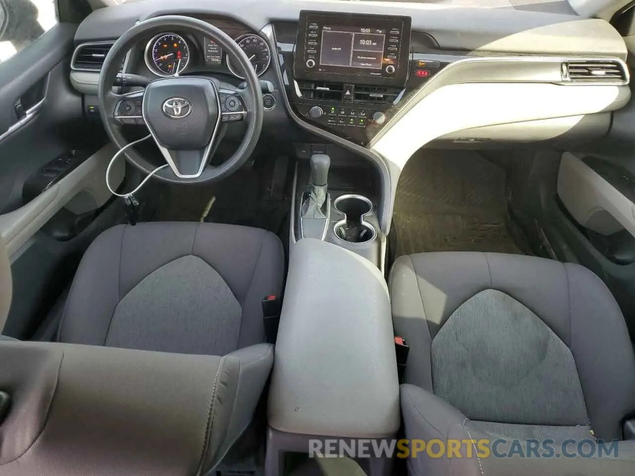 8 fotografías del automóvil dañado 4T1R11AK8MU460477 TOYOTA CAMRY 2021