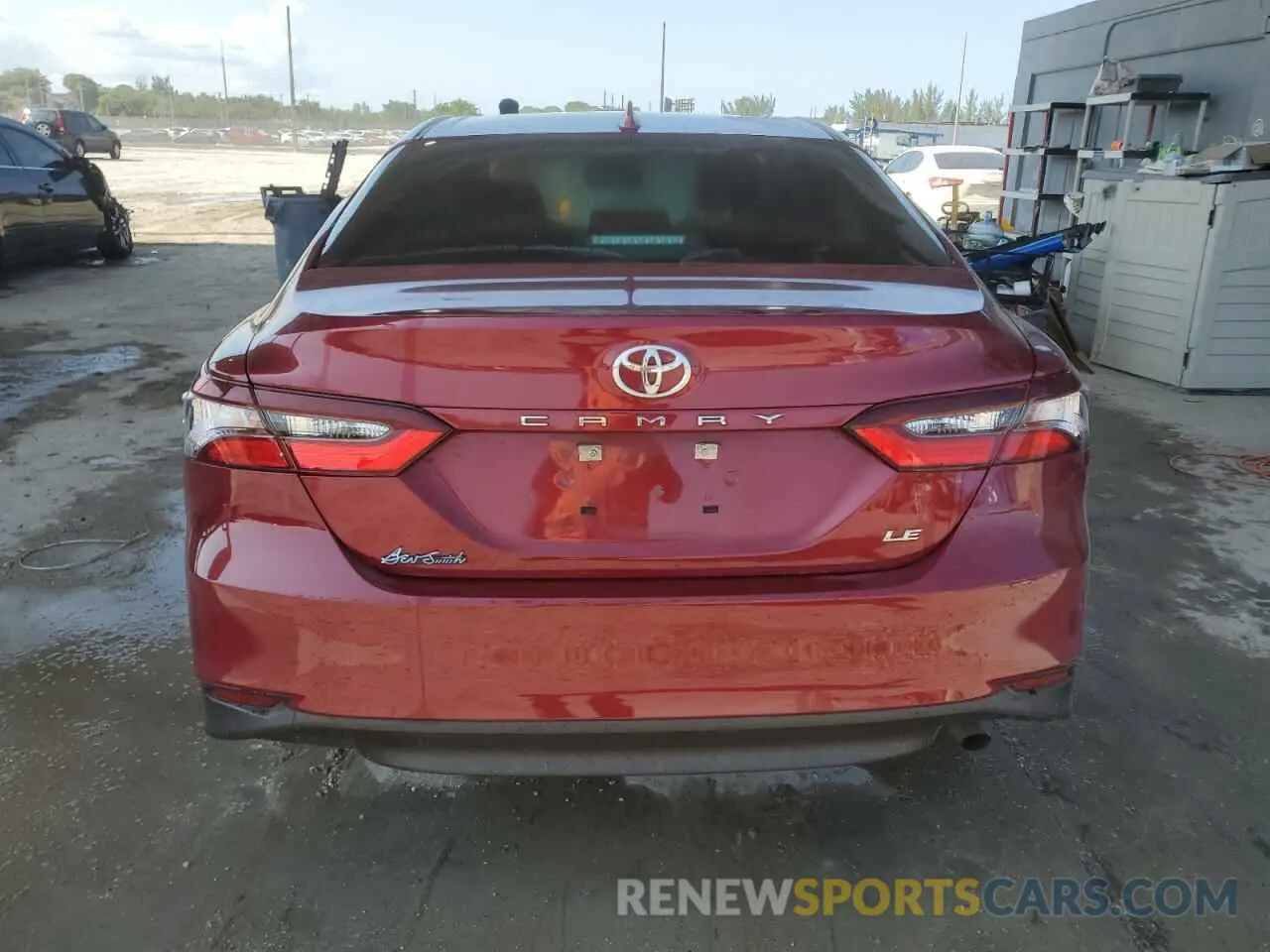 6 fotografías del automóvil dañado 4T1R11AKXMU487132 TOYOTA CAMRY 2021