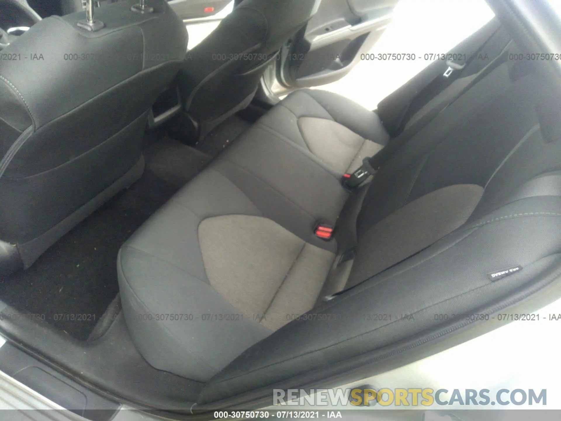 8 fotografías del automóvil dañado 4T1R11BK8MU037316 TOYOTA CAMRY 2021