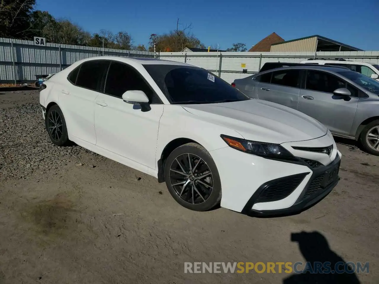 4 fotografías del automóvil dañado 4T1S11AKXMU590648 TOYOTA CAMRY 2021