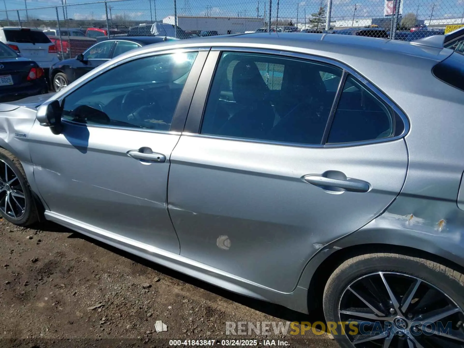 14 fotografías del automóvil dañado 4T1S31AK0MU021656 TOYOTA CAMRY 2021