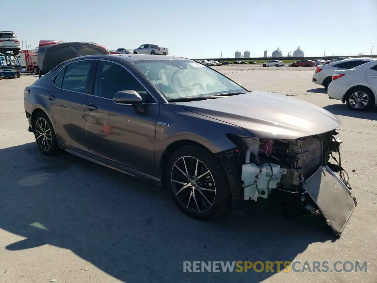4 fotografías del automóvil dañado 4T1S31AK0MU569303 TOYOTA CAMRY 2021