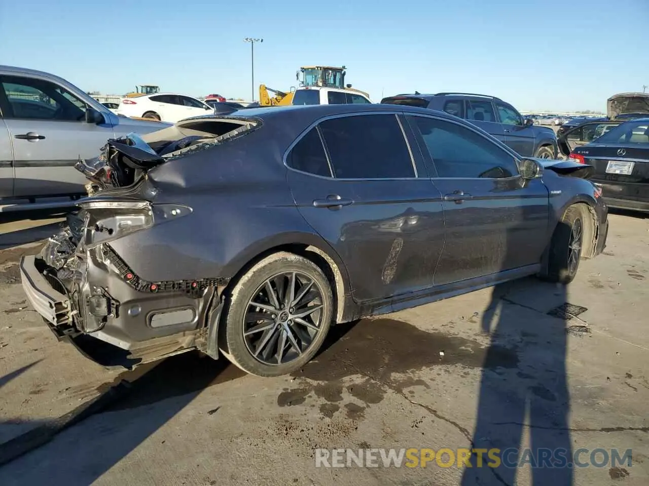 3 fotografías del automóvil dañado 4T1S31AK5MU559219 TOYOTA CAMRY 2021