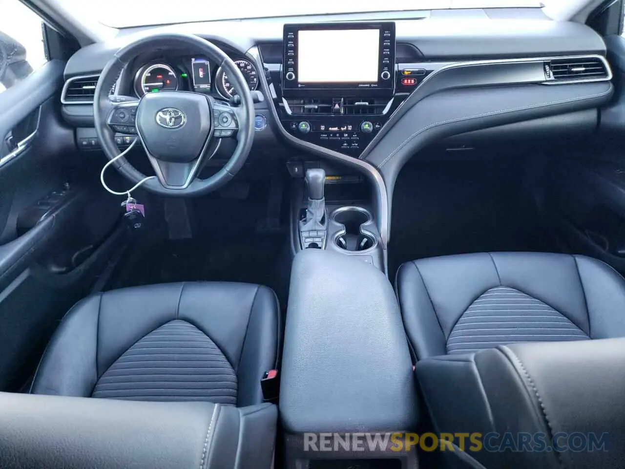 8 fotografías del automóvil dañado 4T1S31AK6MU554787 TOYOTA CAMRY 2021