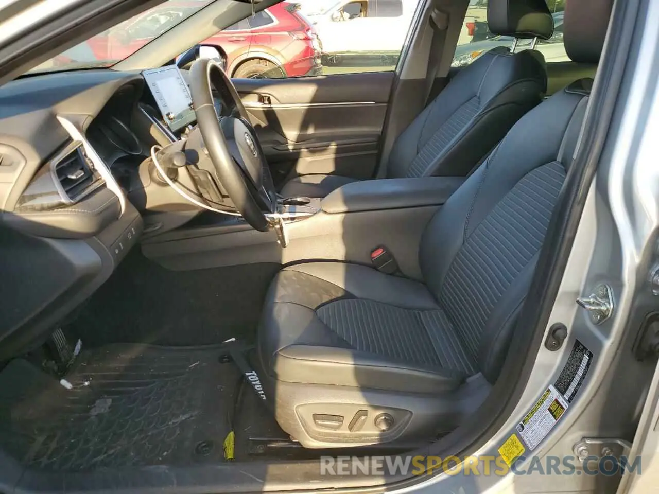 7 fotografías del automóvil dañado 4T1T11AK0MU405589 TOYOTA CAMRY 2021
