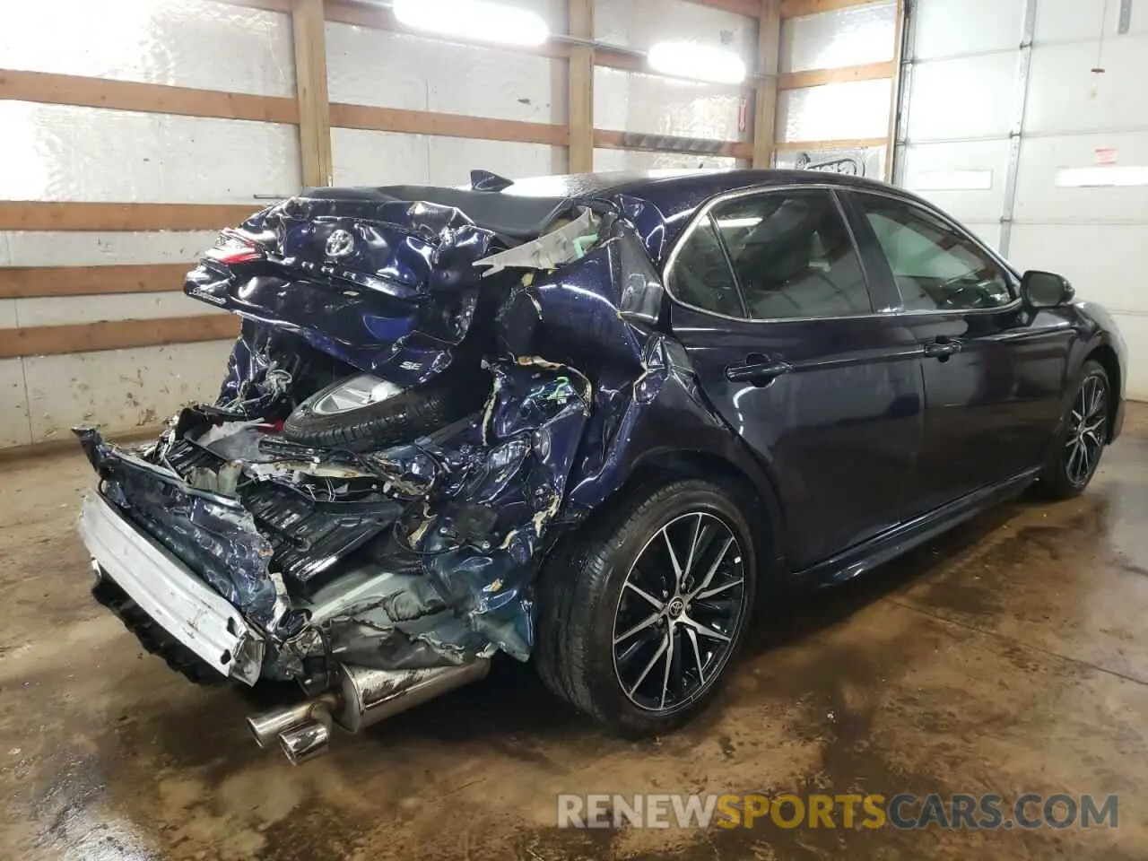 4 fotografías del automóvil dañado 4T1T11AK1MU408968 TOYOTA CAMRY 2021