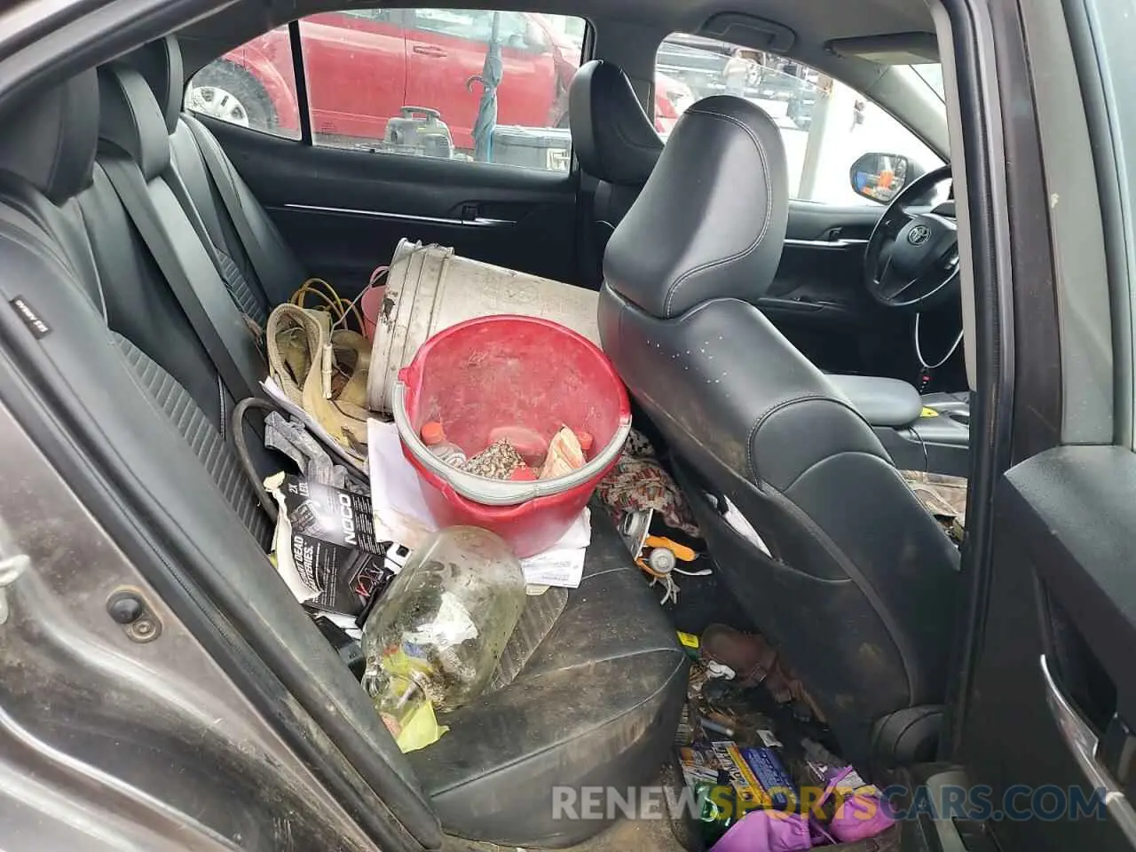 10 fotografías del automóvil dañado 4T1T11AK1MU494136 TOYOTA CAMRY 2021