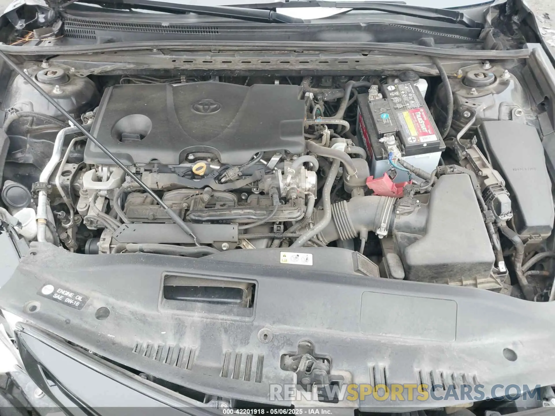 10 fotografías del automóvil dañado 4T1T11AK1MU561608 TOYOTA CAMRY 2021
