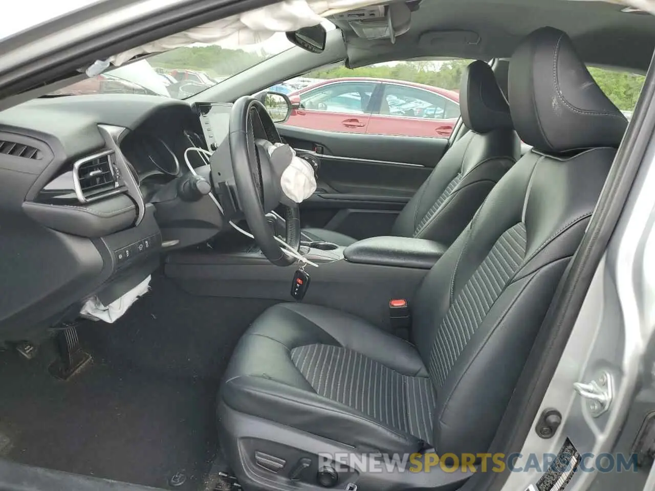 7 fotografías del automóvil dañado 4T1T11AK1MU585049 TOYOTA CAMRY 2021