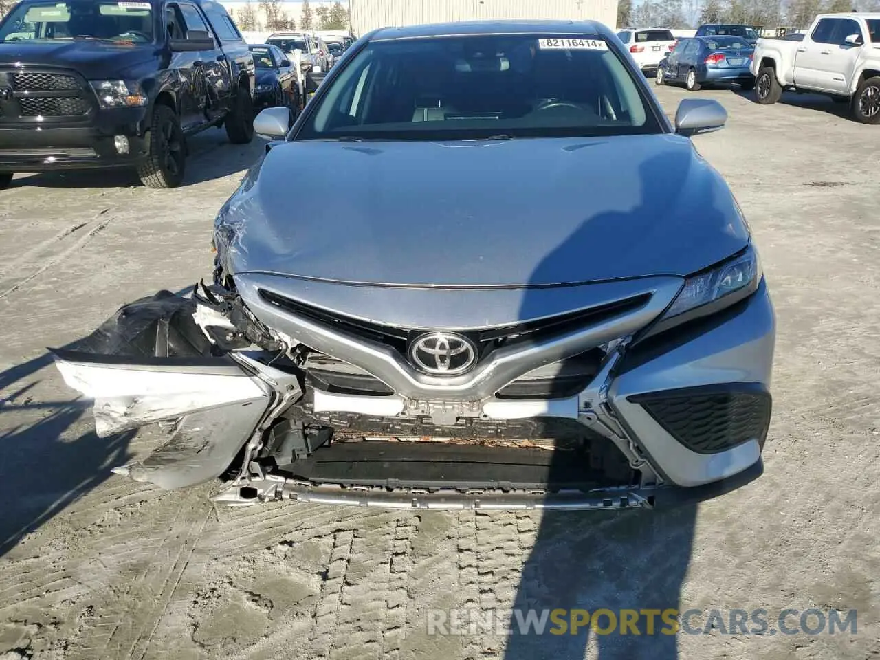 5 fotografías del automóvil dañado 4T1T11AK2MU527693 TOYOTA CAMRY 2021