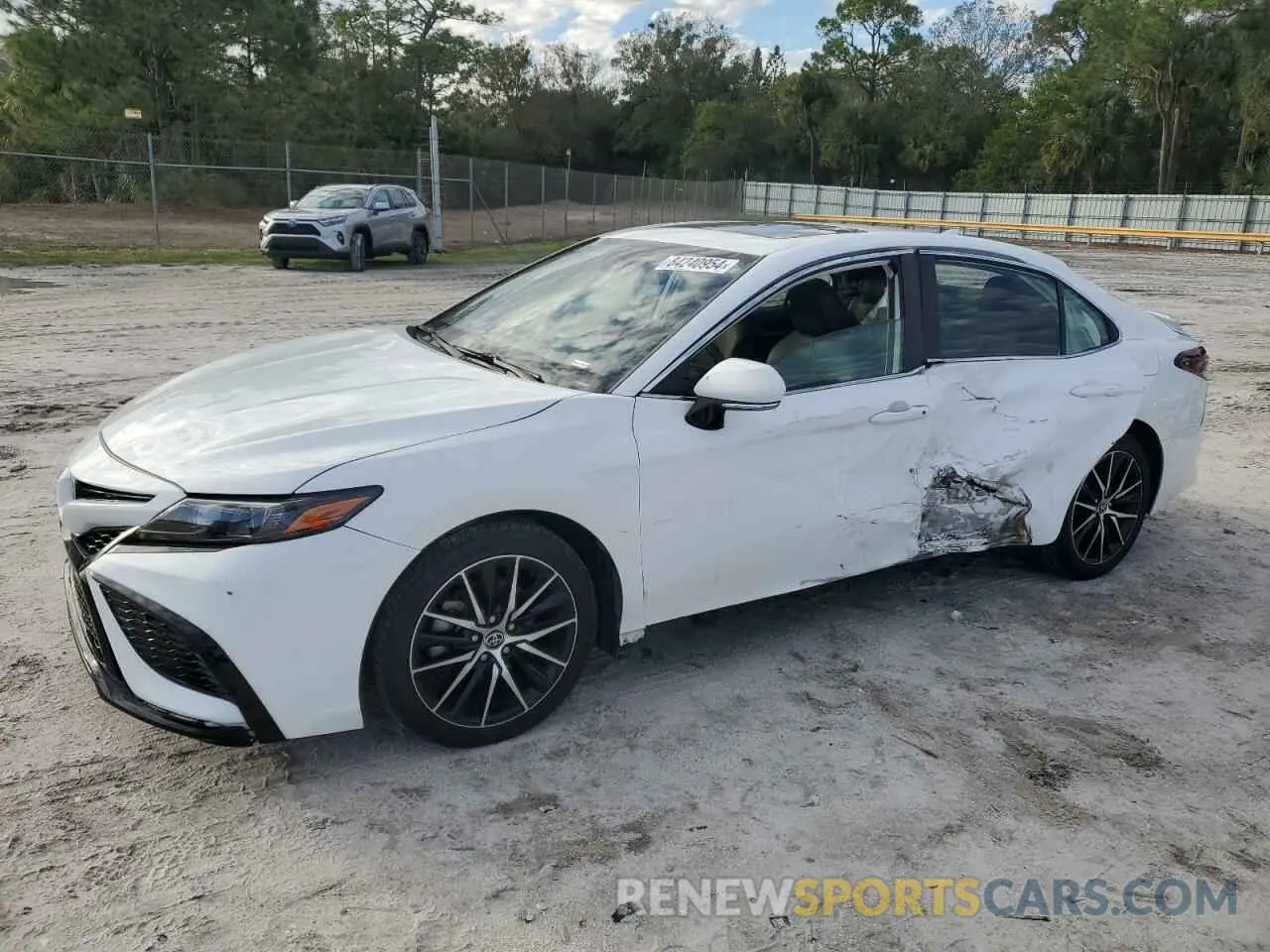 1 fotografías del automóvil dañado 4T1T11AK3MU565269 TOYOTA CAMRY 2021