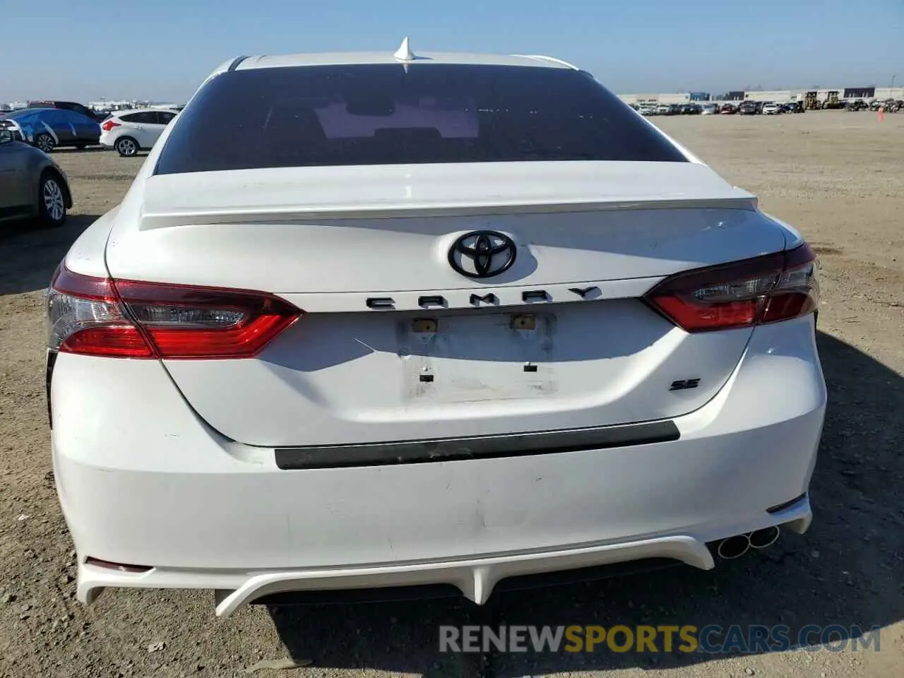6 fotografías del automóvil dañado 4T1T11AK4MU570626 TOYOTA CAMRY 2021