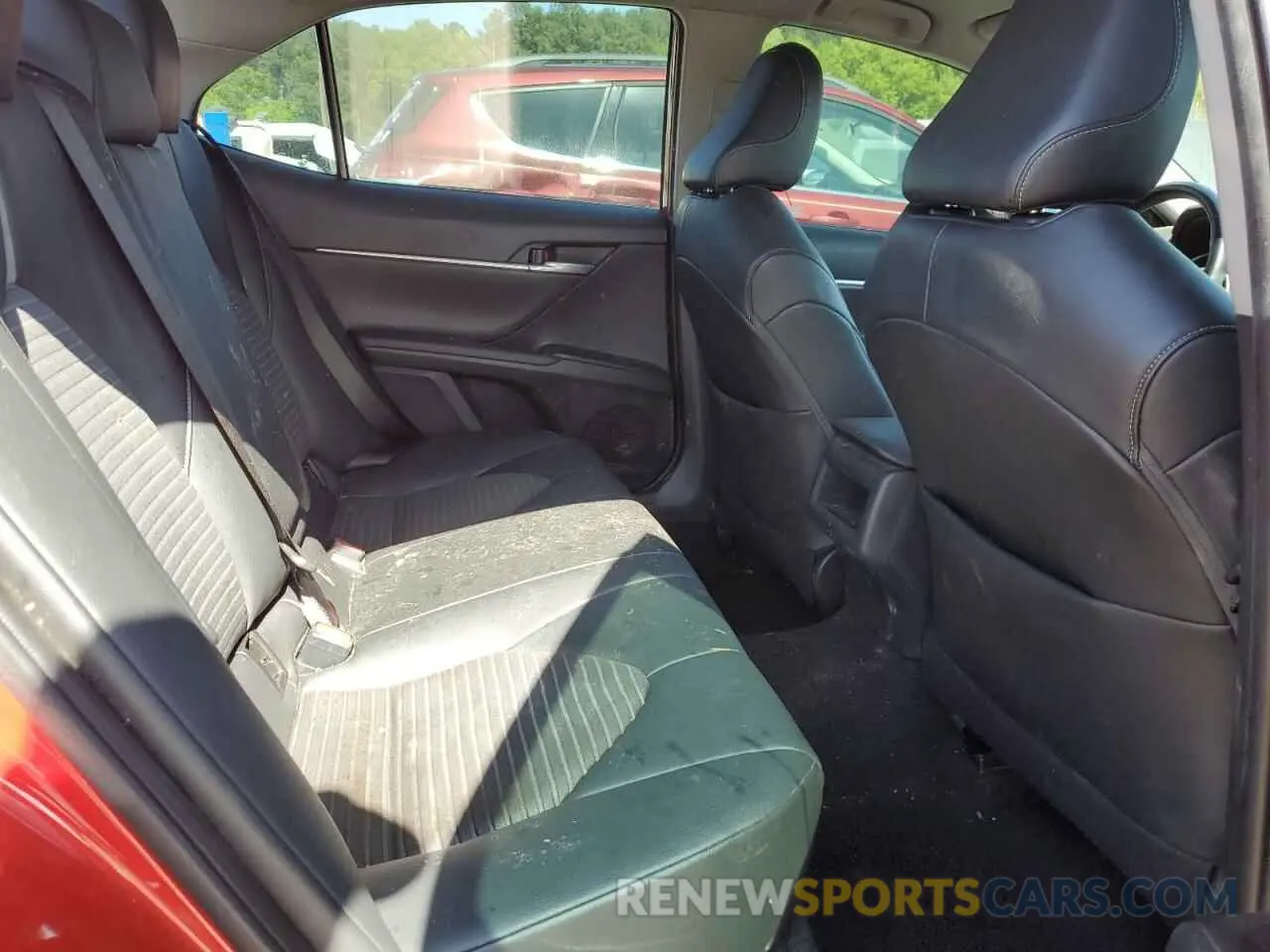 10 fotografías del automóvil dañado 4T1T11AK6MU457566 TOYOTA CAMRY 2021