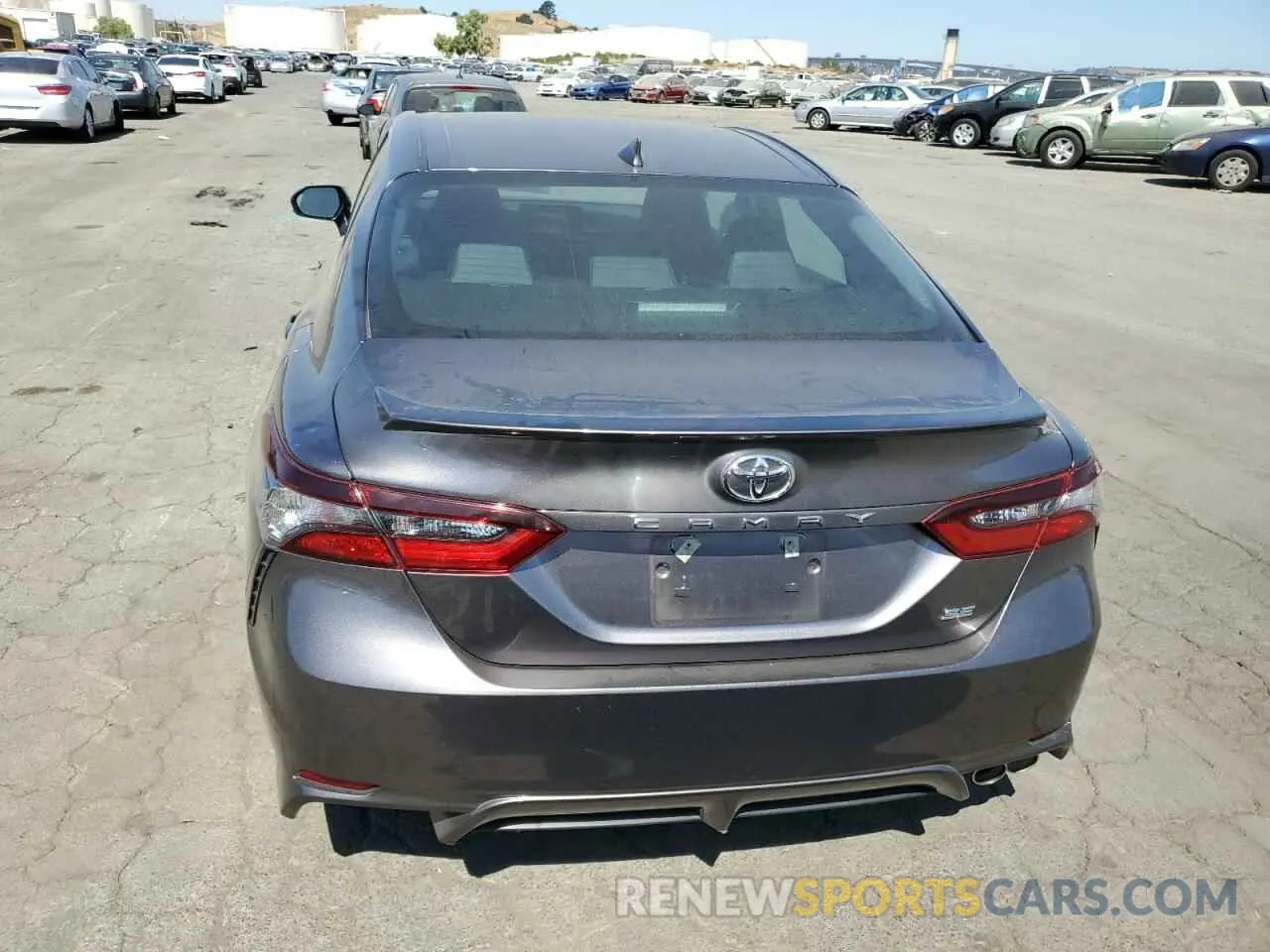 6 fotografías del automóvil dañado 4T1T11AK6MU498067 TOYOTA CAMRY 2021