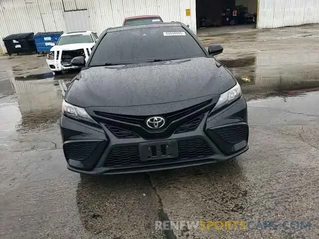11 fotografías del automóvil dañado 4T1T11AK6MU545856 TOYOTA CAMRY 2021